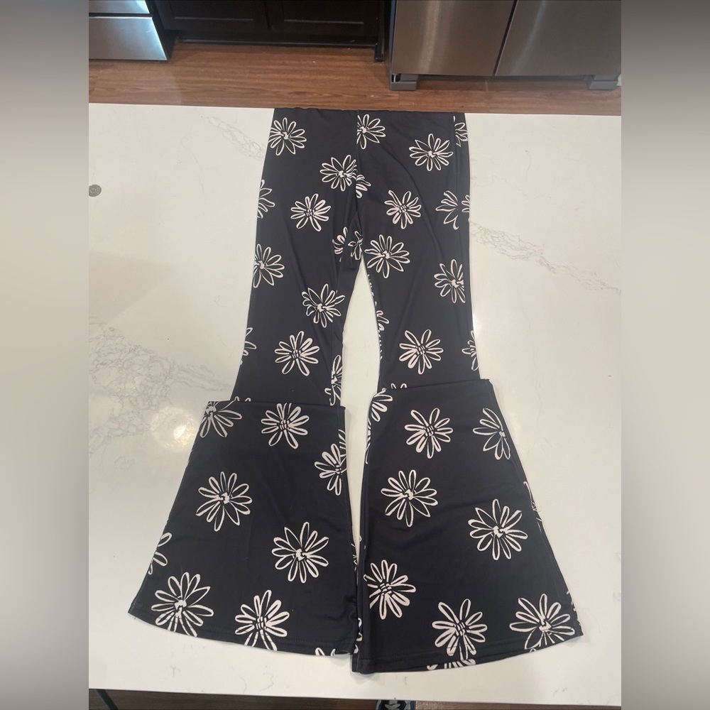 Nasty Gal Collection Pants Women's Size 4 Flare Leg Floral